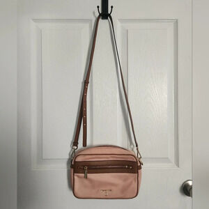 Michale kors jet set charm east west crossbody travel purse pink